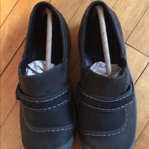 Keen Kaci Full-Grain Slip On